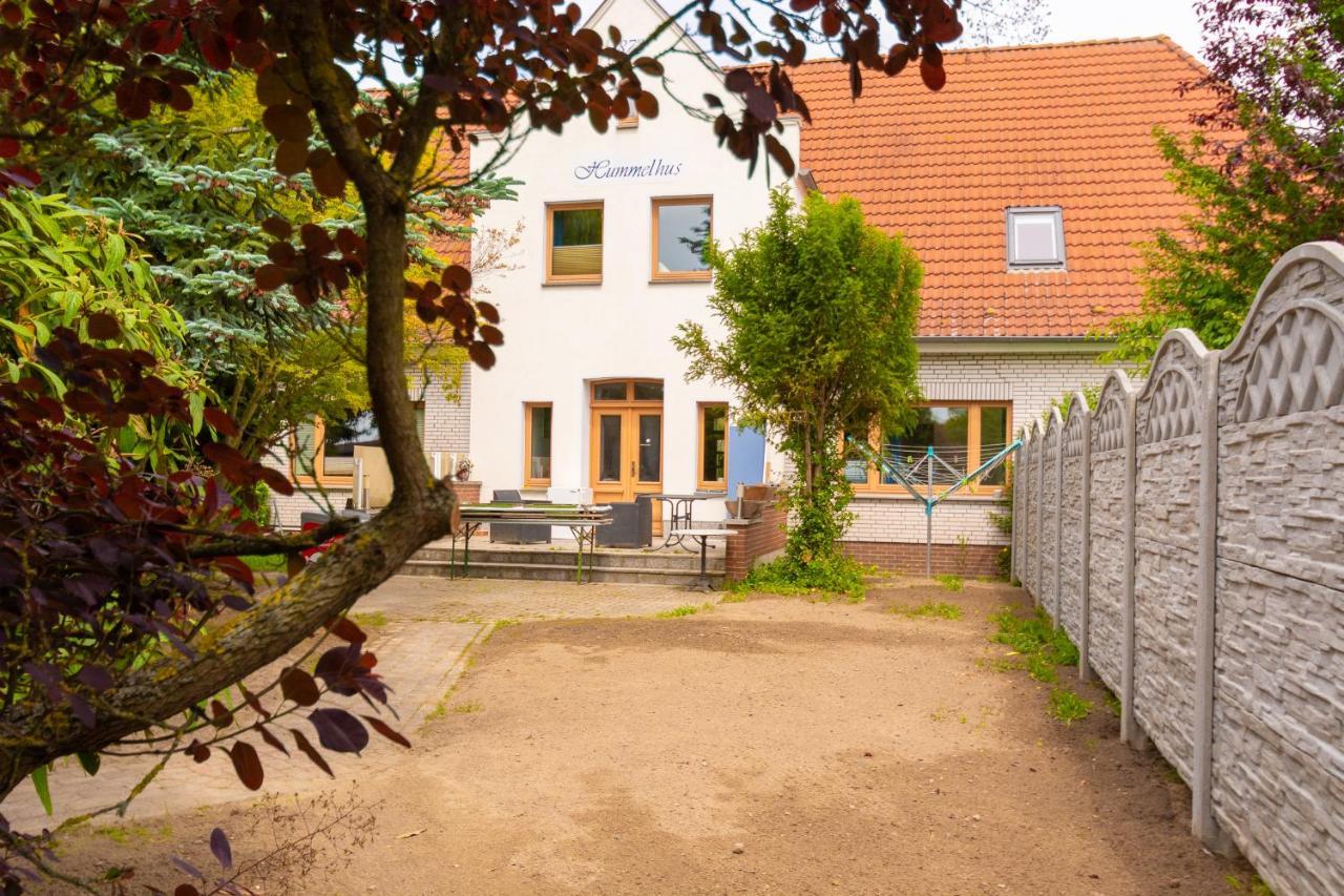 Ostsee Ferienwohnung Hummelhus Steinbeck Экстерьер фото